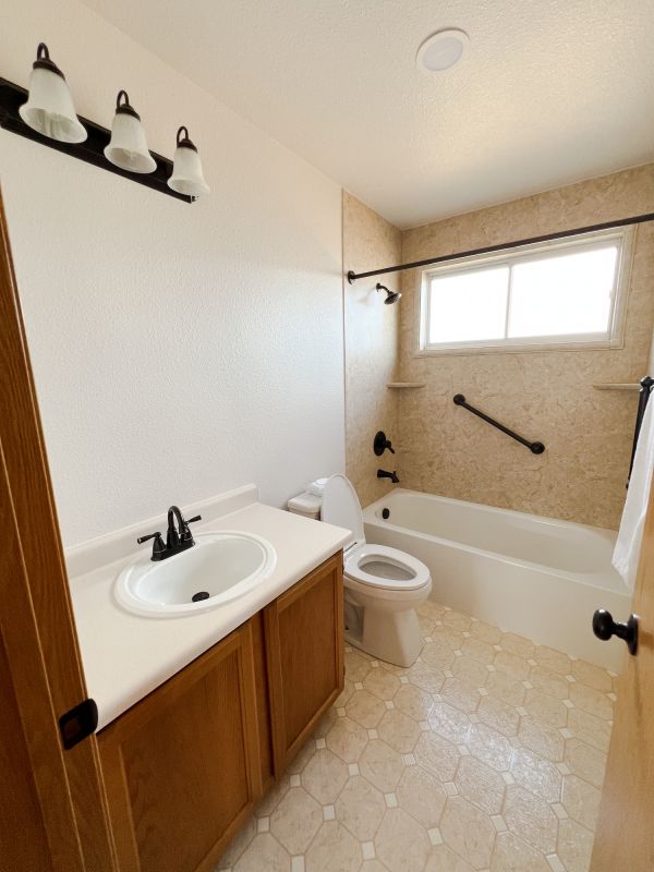 Top Bathroom Remodeling Companies in Watsonville, CA